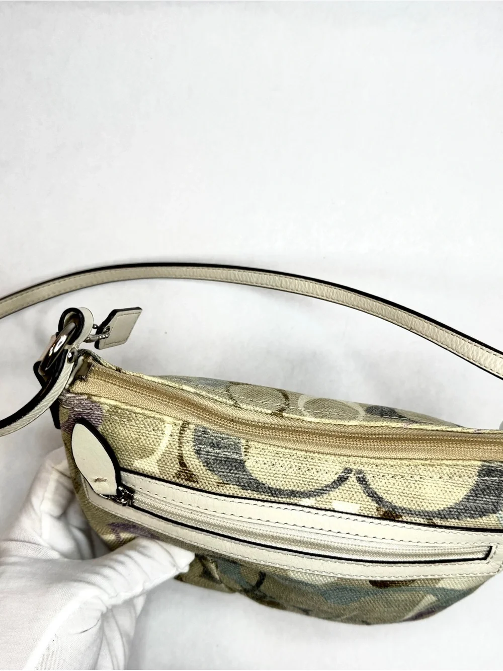 Coach Multicolor Signature Scribble Canvas Swingpack Shoulder Bag